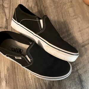 Barely Worn Low top Vans